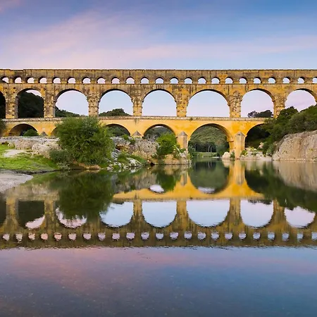 L'oustalet En Provence